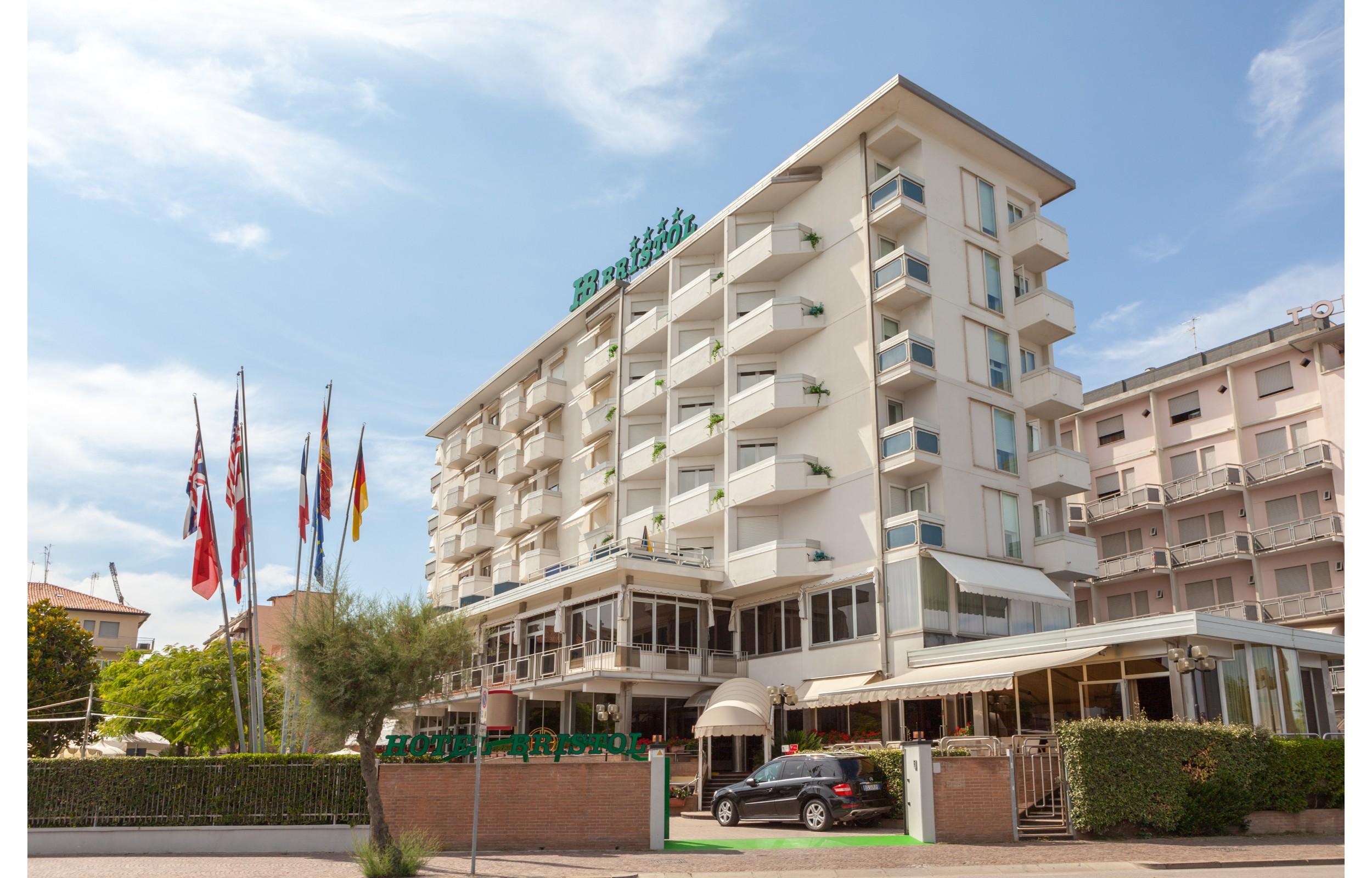 Hotel Bristol Sottomarina Εξωτερικό φωτογραφία