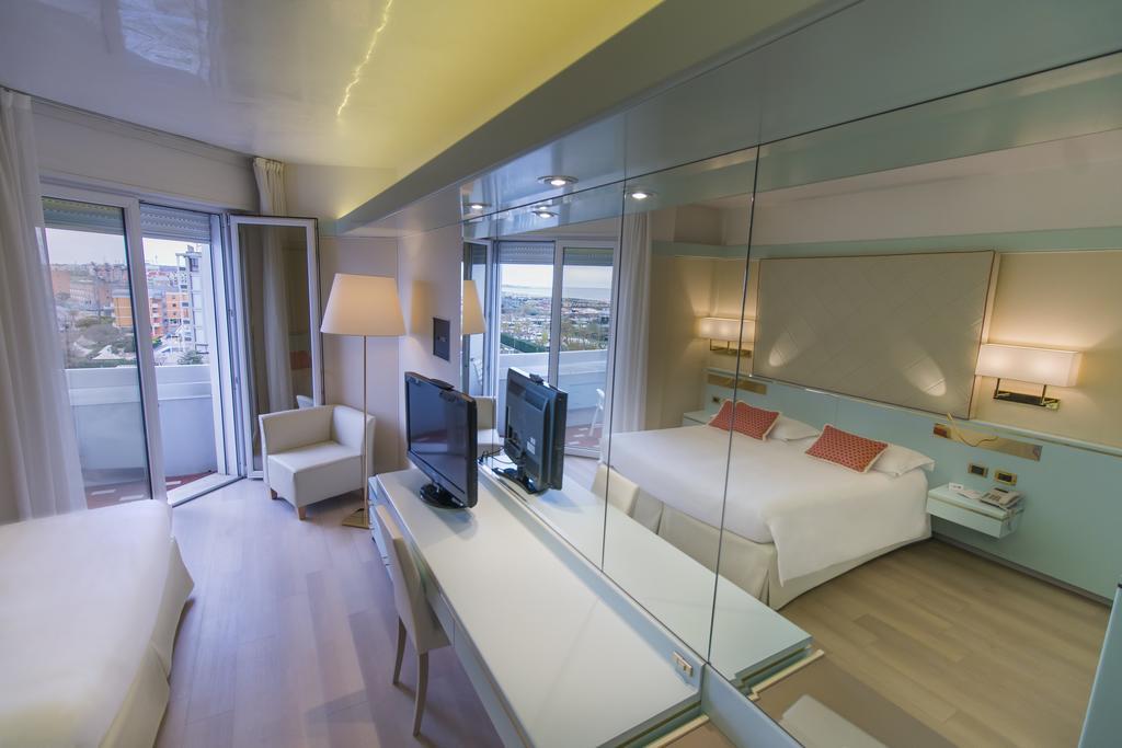Hotel Bristol Sottomarina Εξωτερικό φωτογραφία